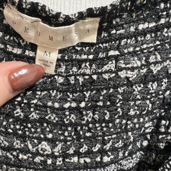 LONG SLEEVE OPEN BACK MAXI DRESS - Picture 4 of 4